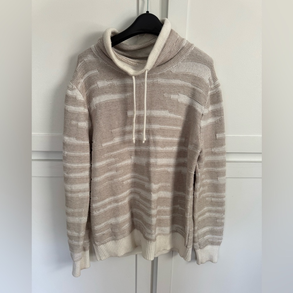 DKNY men’s hoodie